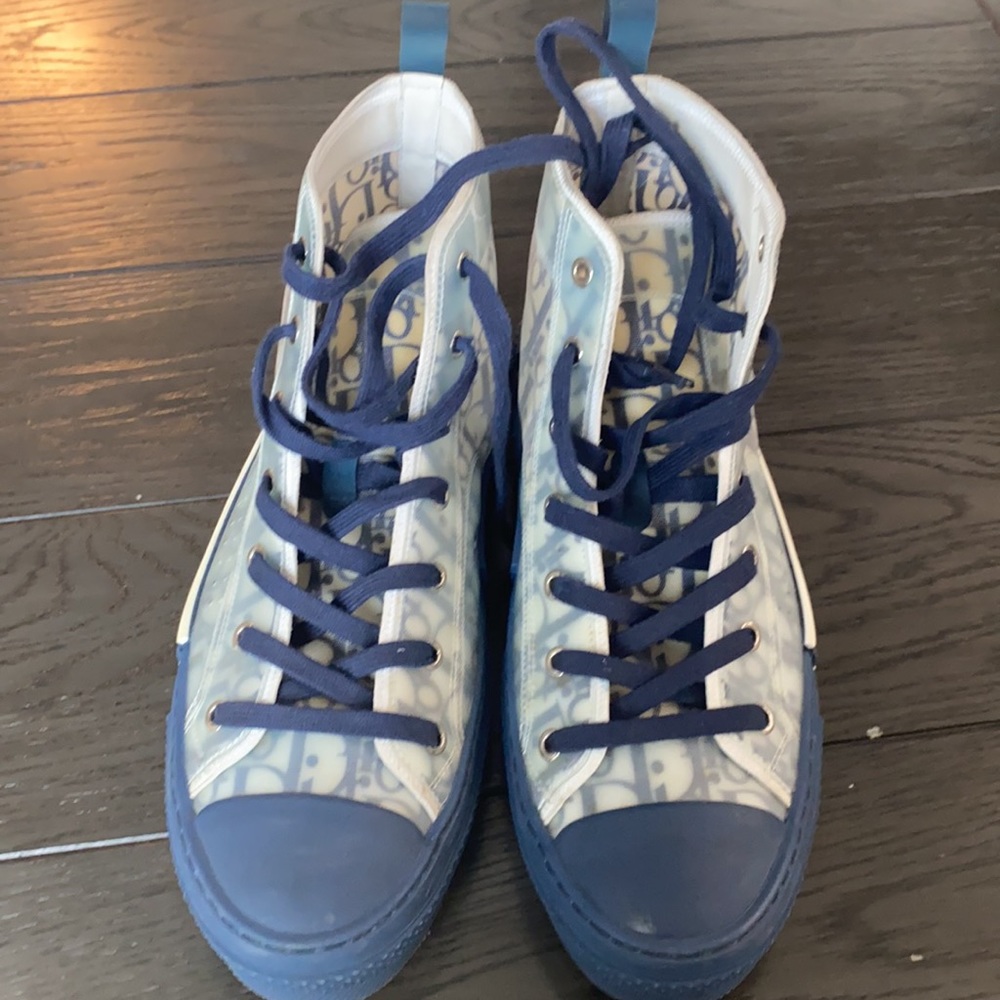 Dior sneakers in good condition only wore once. - Picture 5 of 5
